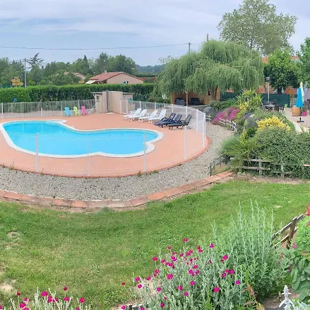 Camping Le Mercier Kemping 2*