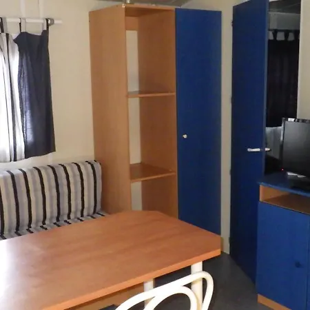 Camping Le Mercier 2*