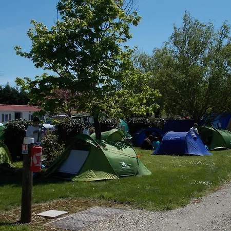 Camping Le Mercier Calmont (Haute-Garonne)