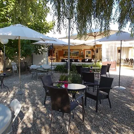 אתר קמפינג Camping Le Mercier